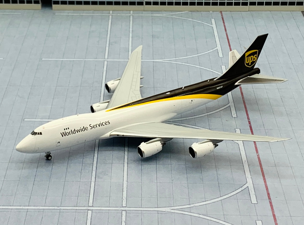 Gemini jets 1 400 UPS 747-8F - 航空機