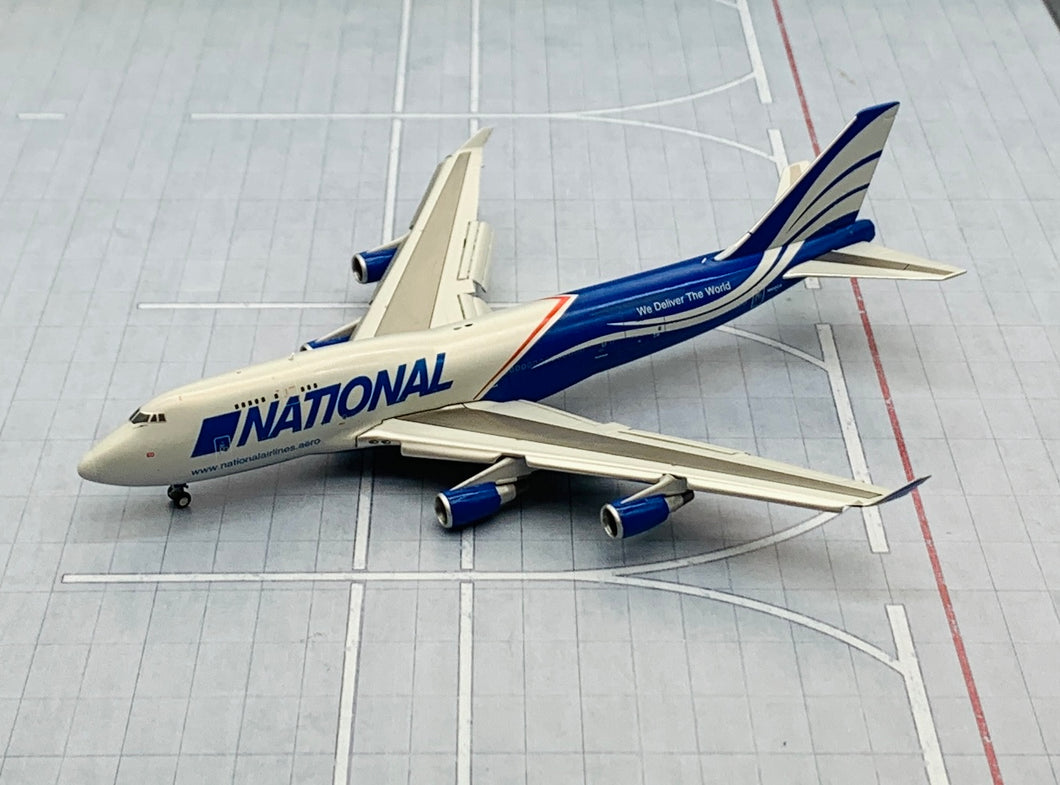 Gemini Jets 1/400 National Airlines Boeing 747-400BCF N952CA flaps down
