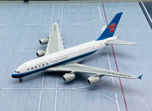 Load image into Gallery viewer, JC Wings 1/400 China Southern Airlines Airbus A380 B-6137
