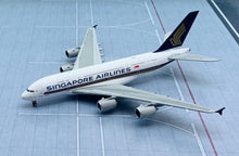 Load image into Gallery viewer, JC Wings 1/400 Singapore Airlines Airbus A380 9V-SKU
