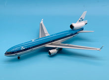 Load image into Gallery viewer, JC Wings 1/200 Royal Dutch Airlines KLM McDonnell Douglas MD-11 PH-KCH
