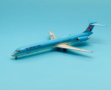Load image into Gallery viewer, JC Wings 1/200 Korean Air McDonnell Douglas MD-83 HL7570
