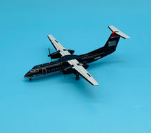 Load image into Gallery viewer, JC Wings 1/200 US Airways Express Bombardier Dash 8-Q300 N326EN

