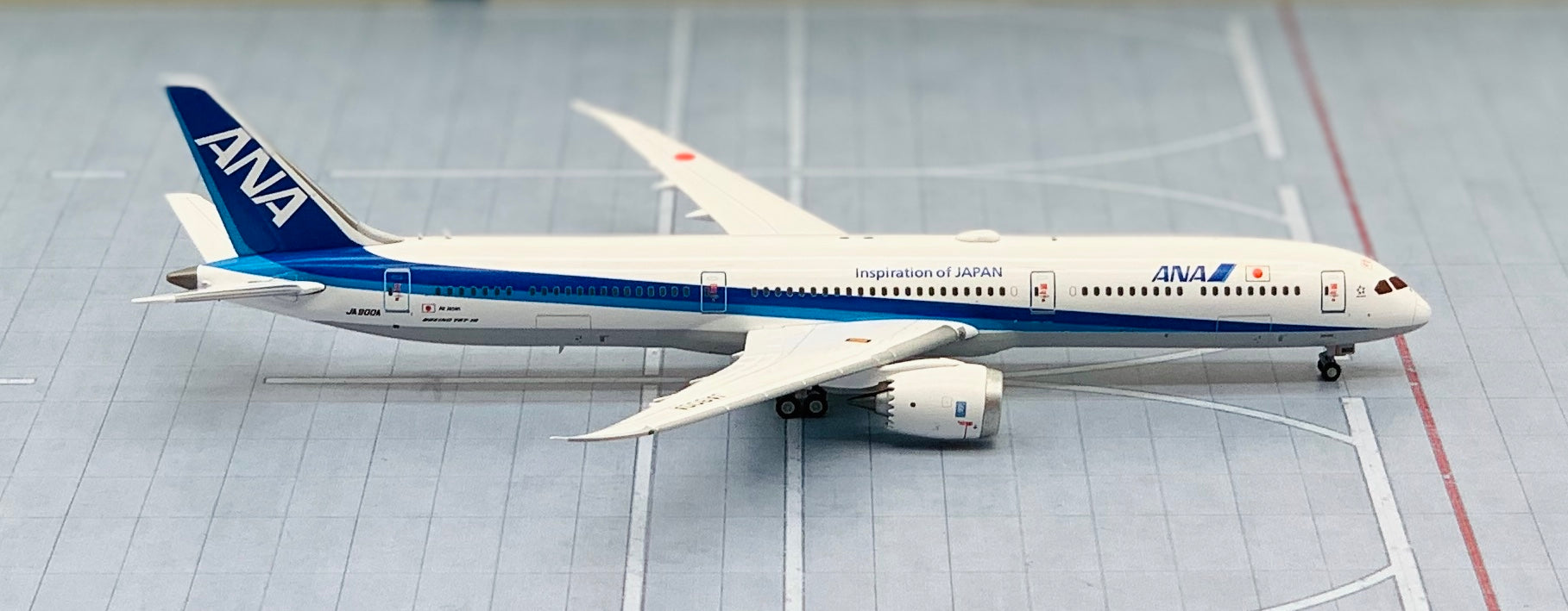 ボーイング 787-10 ANA 1/200 完成品 - おもちゃ