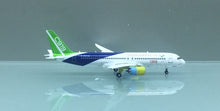 Load image into Gallery viewer, JC Wings 1/400 Comac C919 House Colour B-001C bare metal engines
