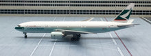 Load image into Gallery viewer, JC Wings 1/400 Cathay Pacific Boeing 777-200ER B-HNB
