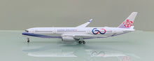 Load image into Gallery viewer, JC Wings 1/400 China Airlines Taiwan Airbus A350-900XWB 60th B-18917
