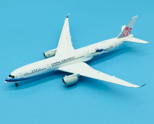 Load image into Gallery viewer, JC Wings 1/400 China Airlines Airbus A350-900 B-18908 Urocissa Caerulea flaps down
