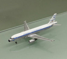 Load image into Gallery viewer, JC Wings 1/400 Condor Flugdienst Airbus A320 D-AICA
