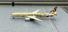 Load image into Gallery viewer, JC Wings 1/400 Etihad Airways Boeing 787-9 Saudi Arabia A6-BLI model XX4121
