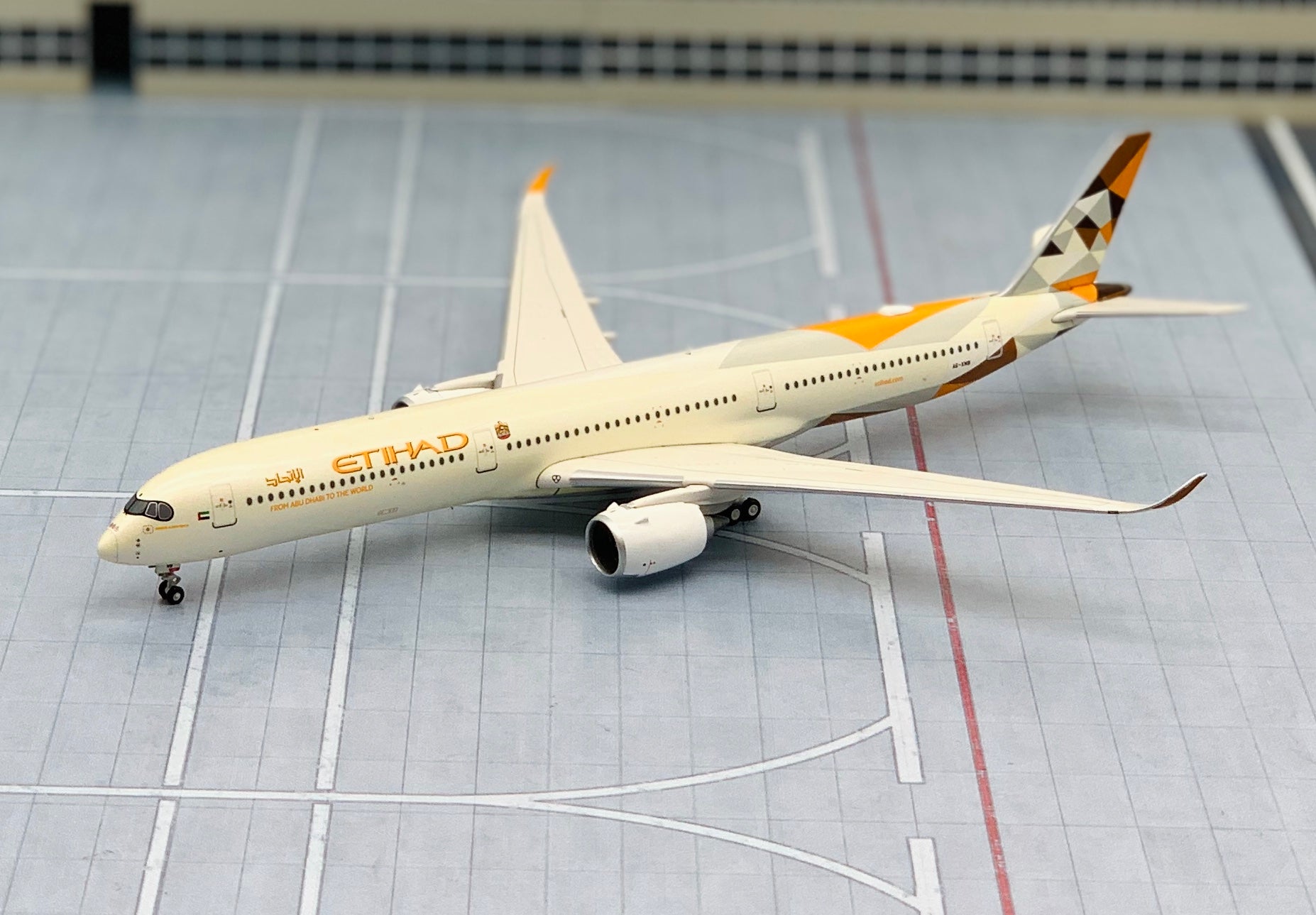 JC Wings 1/400 Etihad Airways Airbus A350-1000 A6-XWB