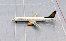 Load image into Gallery viewer, JC Wings 1/400 Icelandair Boeing 737-400 TF-FID
