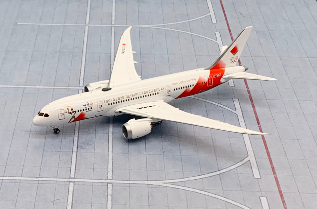 JC Wings 1/400 Tokyo 2020 Torch Relay Boeing 787-8 JA837J – First