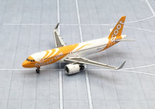 Load image into Gallery viewer, JC Wings 1/400 Scoot Airbus A320 neo 9V-TNA
