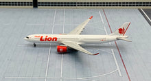 Load image into Gallery viewer, JC Wings 1/400 Thai Lion Air Airbus A330-900 neo HS-LAK
