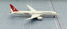 Load image into Gallery viewer, JC Wings 1/400 Turkish Airlines Boeing 787-9 TC-LLA flaps down
