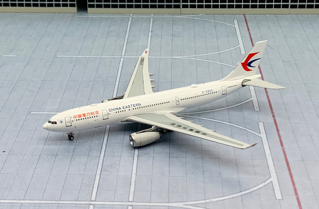 NG models 1/400 China Eastern Airlines Airbus A330-200 B-5903