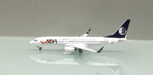 Load image into Gallery viewer, NG models 1/400 Shangdong Airlines Boeing 737-800 B-1359
