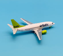 Load image into Gallery viewer, JC Wings 1/200 Air Baltic Boeing 737-500 YL-BBD
