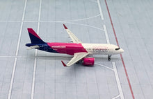 Load image into Gallery viewer, JC Wings 1/400 Wizz Air Hungary Airbus A320neo HA-LJA
