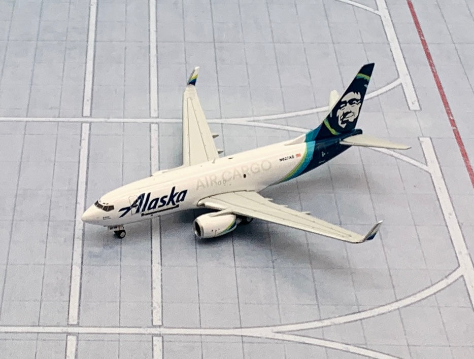 アラスカエアカーゴ 737-700BDSF N625AS 1/400 アラスカエアカーゴ 737-700BDSF N625AS 1/400