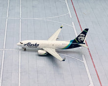 Load image into Gallery viewer, Gemini Jets 1/400 Alaska Air Cargo Boeing 737-700(BDSF) N627AS
