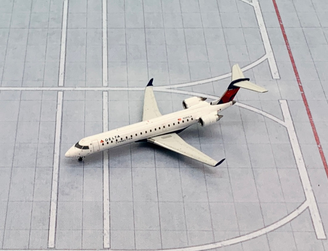 Gemini Jets 1/400 Delta Connection Bombardier CRJ700ER N391CA