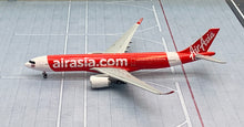 Load image into Gallery viewer, JC Wings 1/400 Thai AirAsia X Airbus A330-900neo HS-XJB
