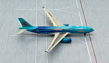 Load image into Gallery viewer, JC Wings 1/400 Capital Airlines Airbus A330-200 B-8981 Beijing Daxing
