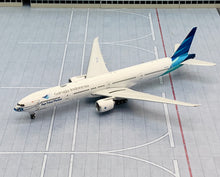 Load image into Gallery viewer, Phoenix 1/400 Garuda Indonesia Boeing 777-300ER PK-GIJ Mask #5
