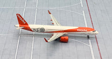 Load image into Gallery viewer, JC Wings 1/400 EasyJet Airbus A321NEO G-UZMA
