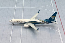 Load image into Gallery viewer, JC Wings 1/400 Oman Air Boeing 737-8MAX A4O-ME
