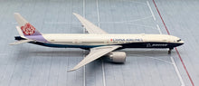 Load image into Gallery viewer, JC Wings 1/400 China Airlines Boeing 777-300ER &quot;Dreamliner Livery&quot; B-18007
