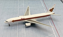 Load image into Gallery viewer, JC Wings 1/400 Thai Airways Boeing 777-200 Old Livery HS-TJB
