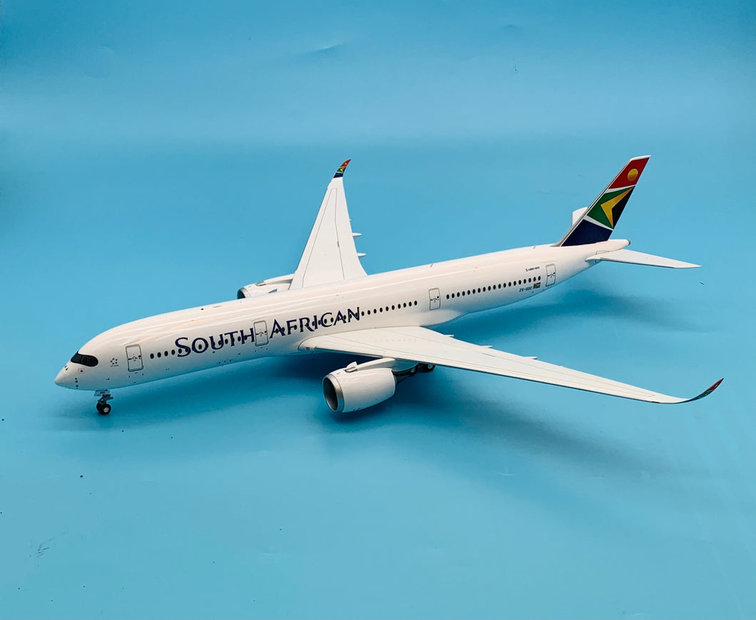 JC Wings 1/200 South African Airways Airbus A350-900 ZS-SDC