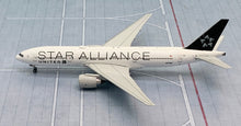 Load image into Gallery viewer, NG models 1/400 United Airlines Boeing 777-200ER N77022 Star Alliance 72001
