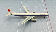 Load image into Gallery viewer, NG models 1/400 Air China Airbus A330-200 B-6131 flame transportation 61049

