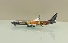 Load image into Gallery viewer, Gemini Jets 1/400 Alaska Airlines Boeing 737-900ER N492AS “Our Commitment”
