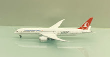 Load image into Gallery viewer, Gemini Jets 1/400 Turkish Airlines Boeing 787-9 TC-LLO flaps down
