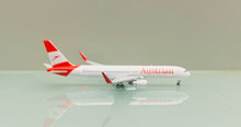 Load image into Gallery viewer, JC Wings 1/400 Austrian Airlines Boeing 767-300ER OE-LAX
