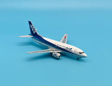 Load image into Gallery viewer, JC Wings 1/200 All Nippon Airways ANA Wings Boeing 737-500 Farewell JA307K
