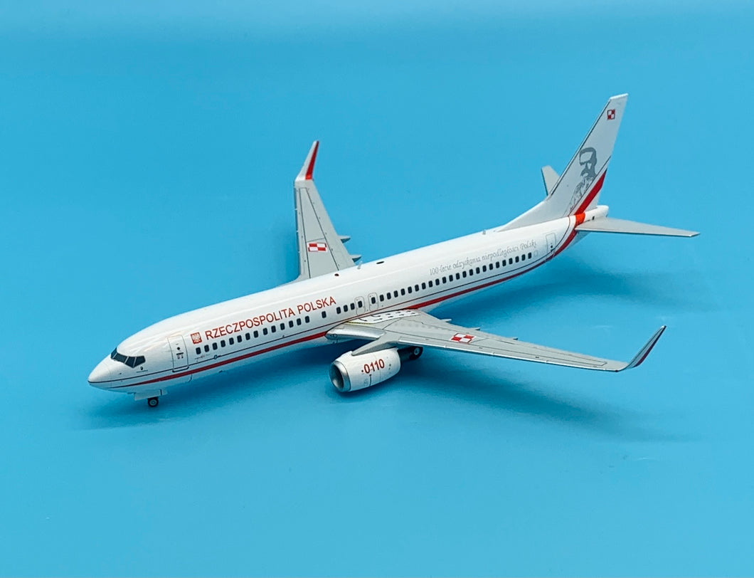 JC Wings 1/200 Poland Air Force Boeing 737-800 0110