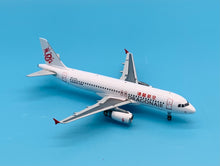 Load image into Gallery viewer, JC Wings 1/200 Dragonair Airbus A320 VR-HYS
