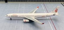 Load image into Gallery viewer, NG models 1/400 Dragonair Airbus A330-300 B-HWK 62019
