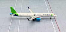 Load image into Gallery viewer, NG model 1/400 Bamboo Airways Airbus A321neo VN-A588 13026
