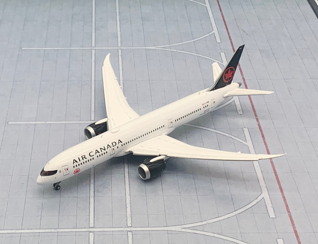 Gemini Jets 1/400 Air Canada Boeing 787-9 C-FVND flaps down