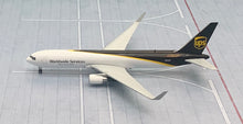 Load image into Gallery viewer, Gemini Jets 1/400 UPS United Parcel Services Boeing 767-300ERF N322UP
