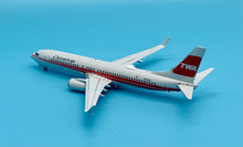 Load image into Gallery viewer, Gemini Jets 1/200 American Airlines Boeing 737-800 N915NN TWA Heritage
