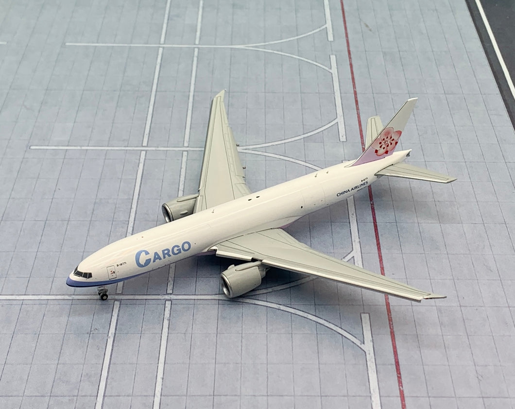 Gemini Jets 1/400 China Airlines Cargo Taiwan Boeing 777F B-18771 Flaps down