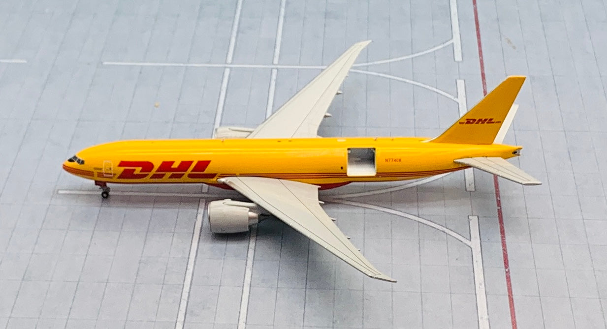 Gemini Jets 1/400 DHL Kalitta Air Boeing 777-200LRF N774CK